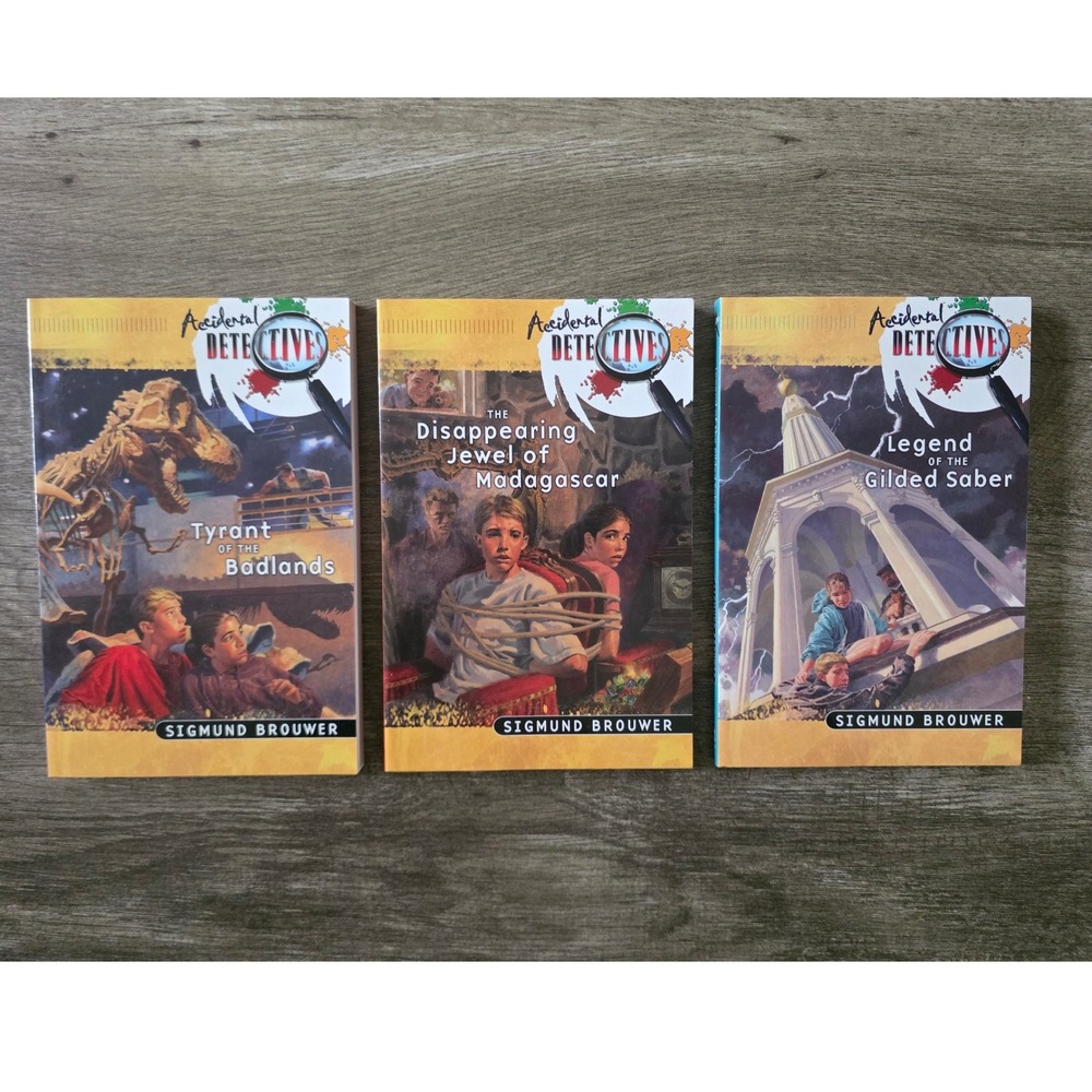 The Accidental Detectives lot of 3 paperback books - VERY GOOD